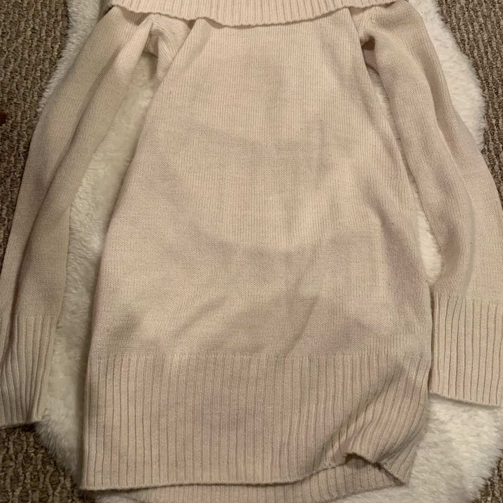 Cream sweater bodycon dress